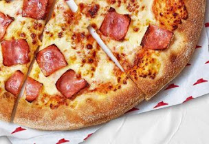 Photo n°25 de Pizza Hut à Bourges (Restaurant)