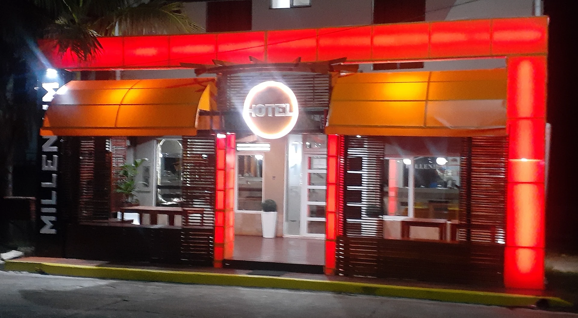 Hotel Ronald