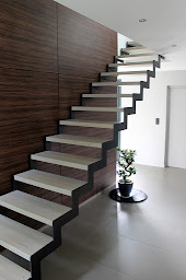 Photo n°10 de L'Echelle Européenne Lyon Sud (69) à Saint-Bonnet-de-Mure (Société de fabrication d'escaliers)