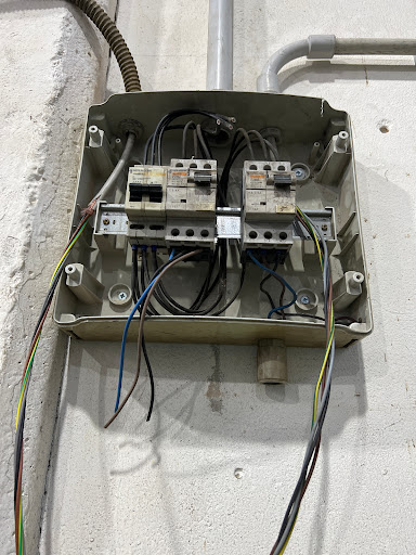 PAMLAT ELECTRICALS - Visual