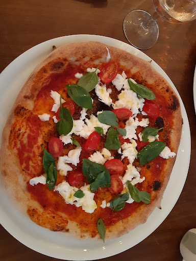 Photo 2 - Bella Pizza Luzy