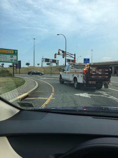 EWR Cell phone lot A