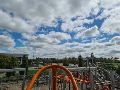 Stonebrook Park Playground - Thumbnail