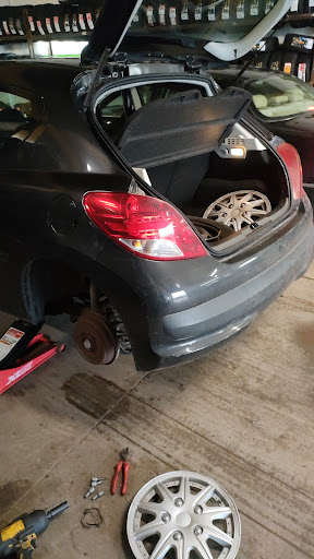 Brantwood Tyres Gallery - United Kingdom