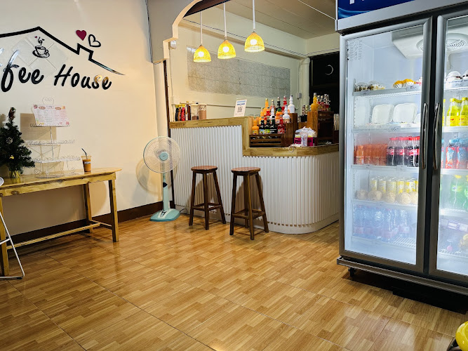 Coffee House วัดตราชู