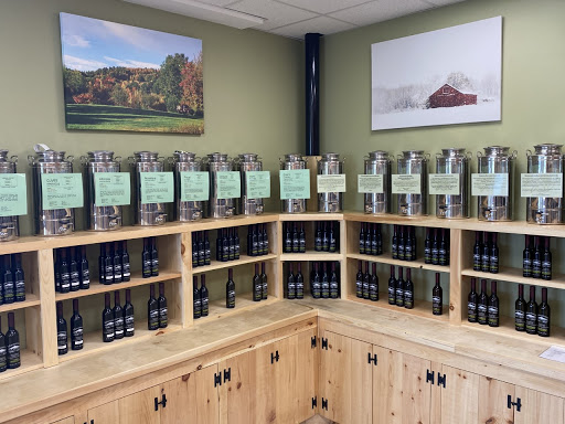 Monadnock Oil and Vinegar Logo