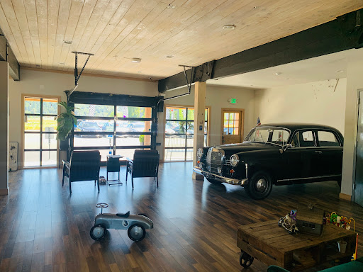 Carzone LLC