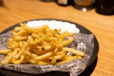 KARASU no ONGAESHI カラスノオンガエシ 蔵前