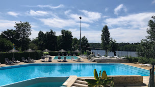 Photo n°65 de Flower Camping | Les Berges de la Dordogne à Trémolat (Piscine)