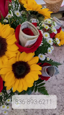 Florist at Adolfos Creation LLC by null