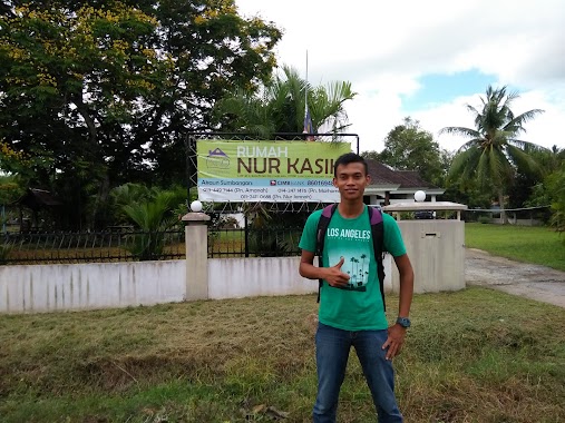 Mujibur Seafood, Author: Fikri Keri