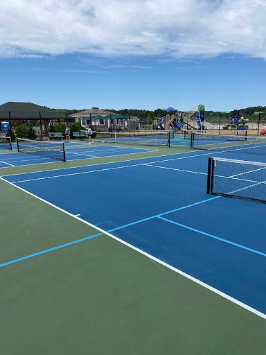 Wellfleet Tennis & Pickleball Courts Logo
