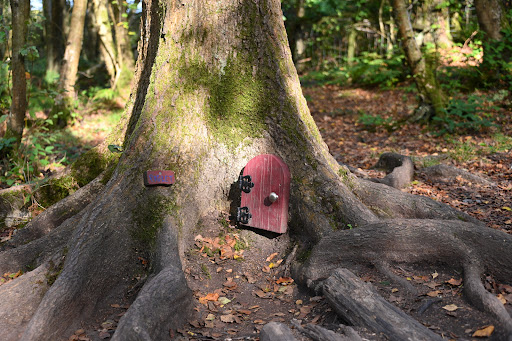Piglet's House - Visual