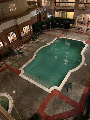 Ramada by Wyndham South El Monte - Thumbnail