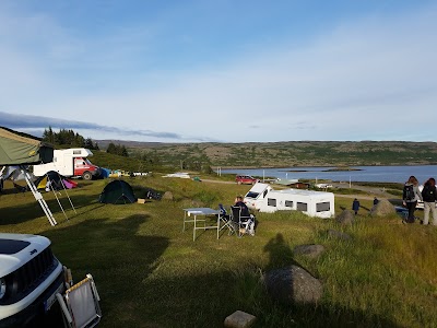 Photos of Tjaldsv&aelig;&eth;i&eth; Fl&oacute;kalundi