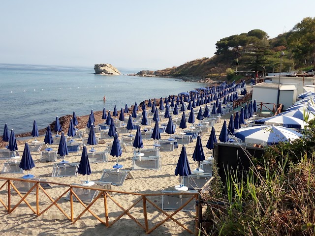 The Bay Trentova Agropoli