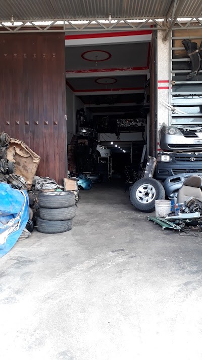 Photos of Autorepuestos Vargas