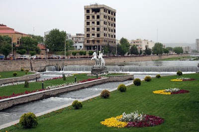 Photos of Anahita statue