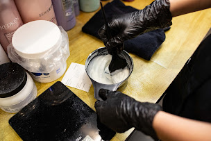 Photo n°5 de ART & COIFFURE à Villefranche-sur-Saône (Perruquier)