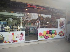 Rahat Smoothie Bar lahore