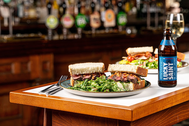 Earls Court Tavern - Pub