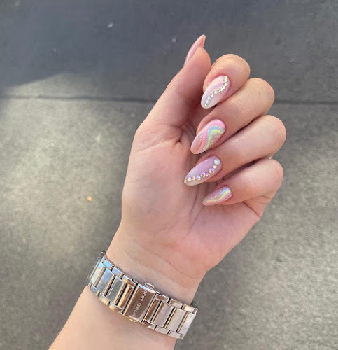 Glamour Nails & Cosmetics