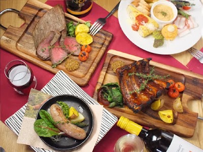 窯焼ピッツァ＆肉バル ビステッカ