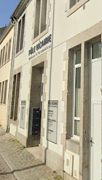 Photo n°1 de Fanny Sourdrille à Saint-Brieuc (Neurologue)