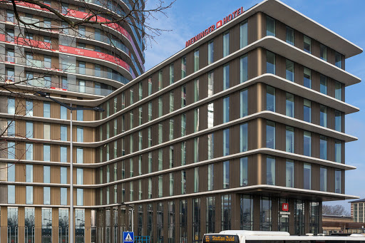 Mobypark - Parking Booking Needed near Amstel Station Amsterdam