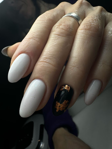 Kosmetikstudio Marburg: Nagelstudio, Kosmetikerin, Haarverlängerung - Thumbnail