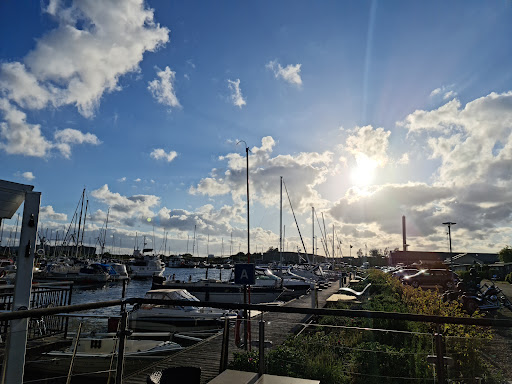 Idas by the sea - Thumbnail