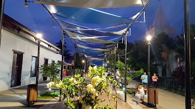 Photos of Paseo Juan De Medina