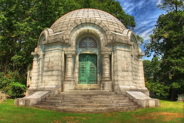 Sleepy Hollow Cemetery