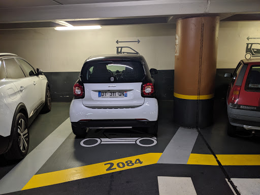 Parking Ferrage Meynadier Logo