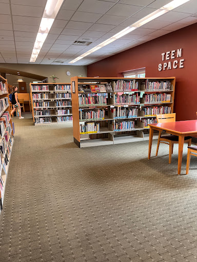 Shorewood Public Library