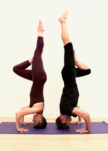 Opinii despre Studio Marga, studio de Yoga, Pilates et Danse à Paris în Paris - Centre de yoga