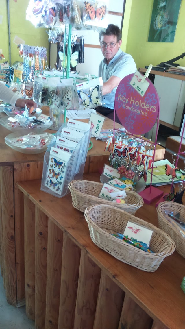 La grange aux papillons