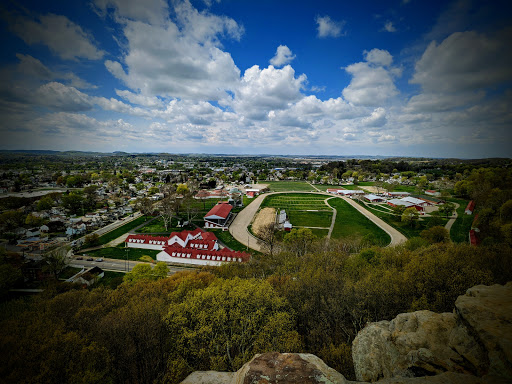 Rising Park - Visual