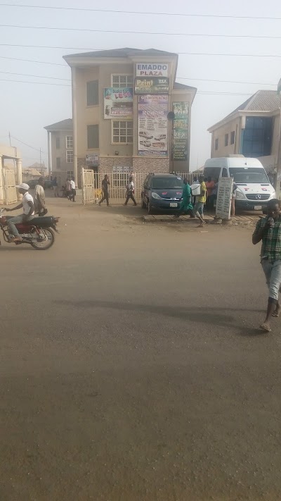 Photos of Emmado Plaza