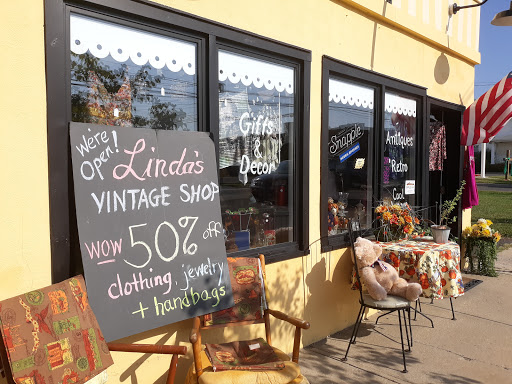 Linda's Vintage Treasures