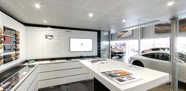 https://dealer.porsche.com/fr/tours/fr-FR