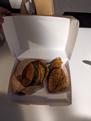Photo 1 - The Burger Yug’s