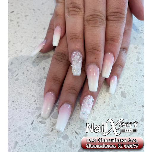 Nail Xpert & Spa Logo