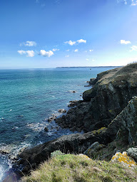 Photo n°9 de Driv'in Belle-Île : location de vélo, voiture, moto et scooter à Le Palais (Service de location de scooters)