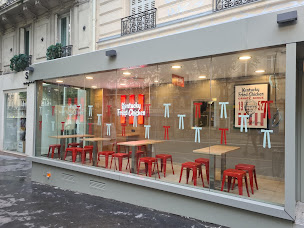Photo n°34 de KFC Saint Michel à Paris (Restaurant spécialisé dans les petites portions à partager)