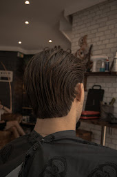 Photo n°31 de Serious Barber & Hair Cut Fréjus à Fréjus (Salon de coiffure)