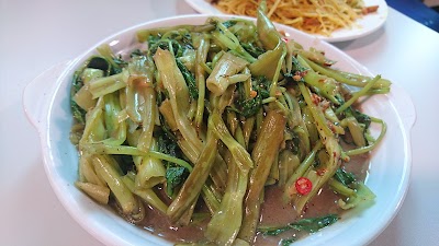 Photos of 營地街市熟食中心