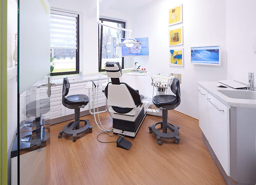Dr. Langenbach dental office Cologne