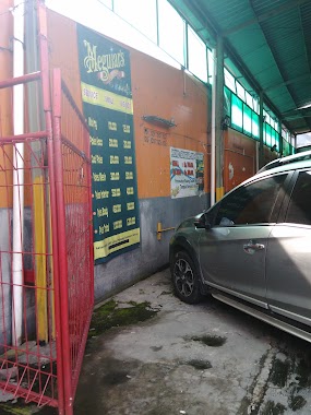 Crystal Carwash, Author: Gb Jkt