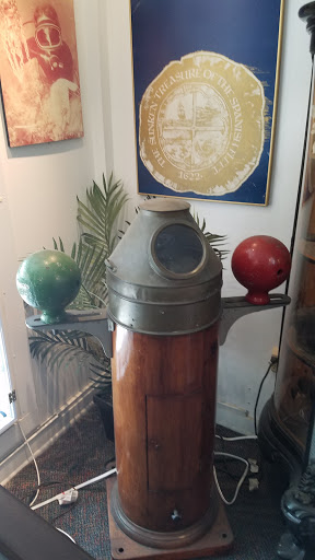 Key West Treasure Chest - Thumbnail